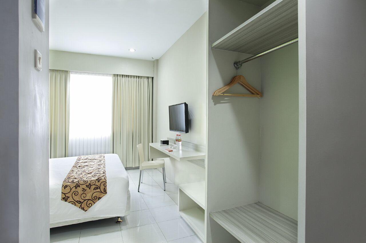 Rivisha Hotel Maguwo Buitenkant foto